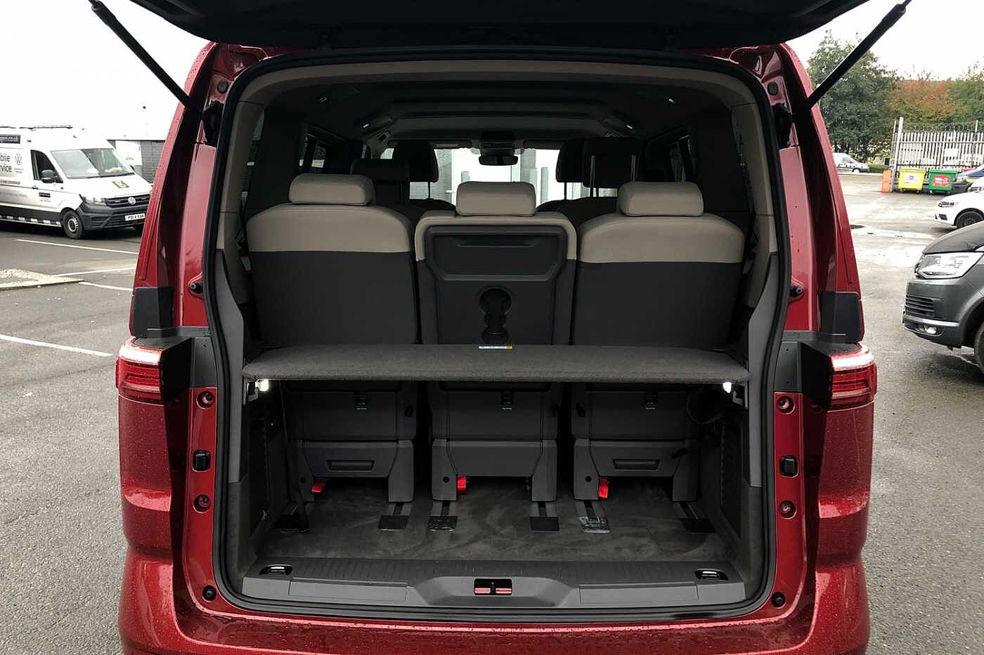 Volkswagen Multivan Life 1.4 TSI (218ps) eHybrid DSG