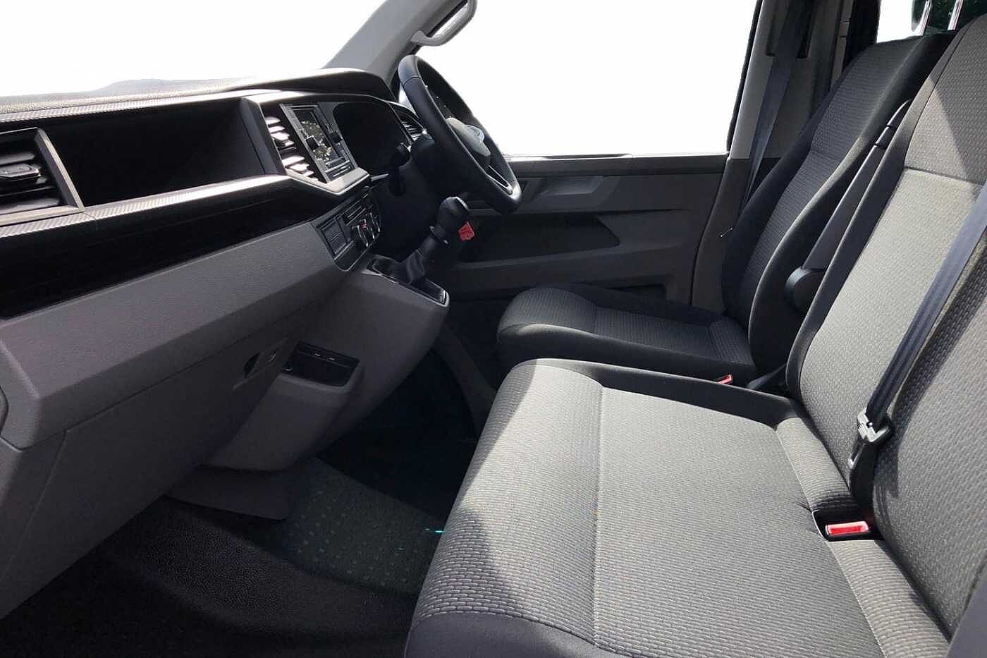 Volkswagen Transporter Kombi 2.0TDI 110ps(Eu6d) T30 High SWB