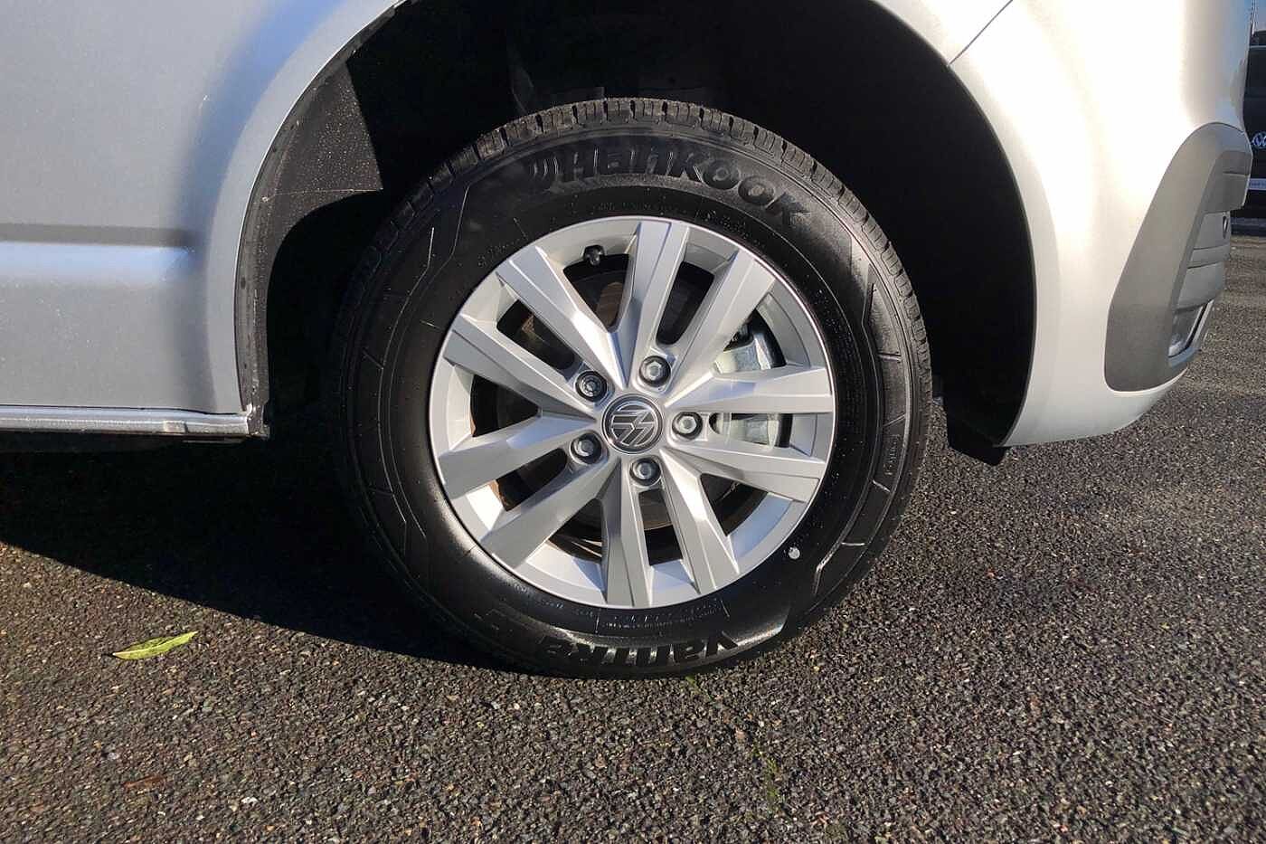 Volkswagen Transporter Kombi 2.0TDI 110ps(Eu6d) T30 Highline SWB
