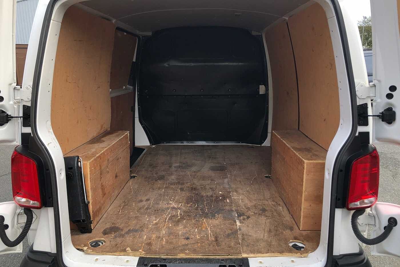 Volkswagen Transporter 2.0TDI 90ps T28 Startline BMT SWB PV **BUSINESS PACK**