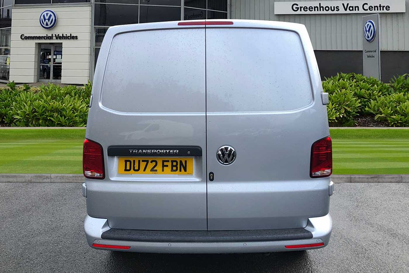 Volkswagen Transporter 2.0TDI 110ps T28 Highline BMT SWB PV