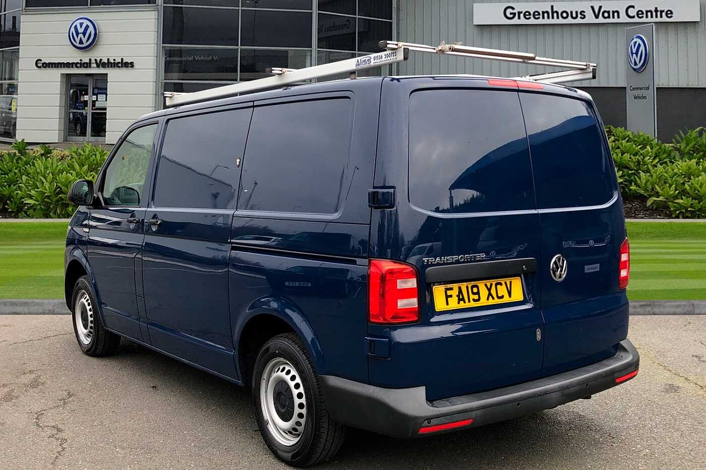Volkswagen Transporter T30 Swb Diesel 2.0 TDI BMT 102 Startline Van Euro 6