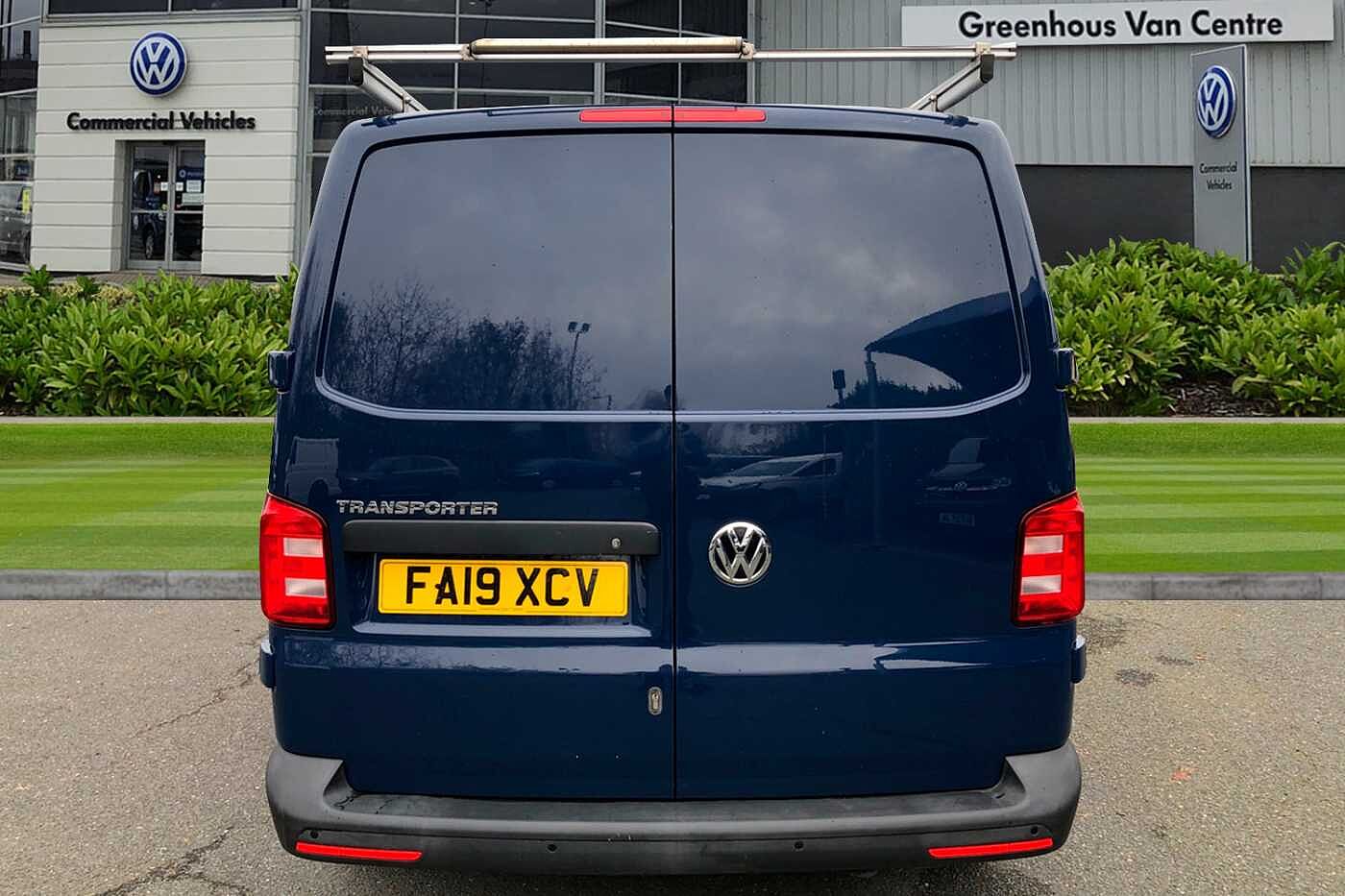 Volkswagen Transporter T30 Swb Diesel 2.0 TDI BMT 102 Startline Van Euro 6