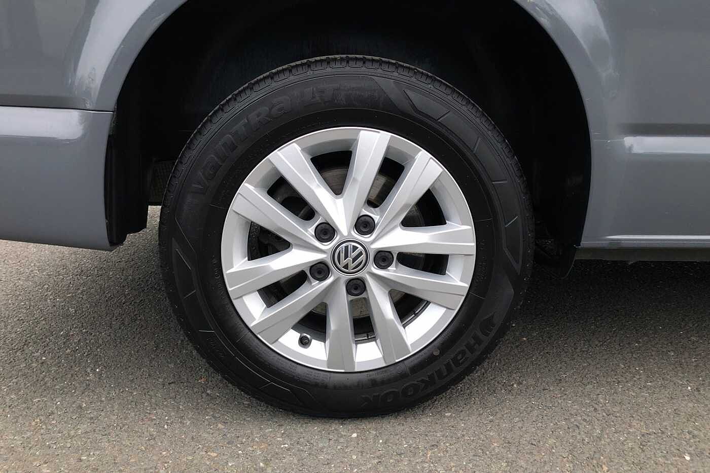 Volkswagen Transporter 2.0TDI 110ps T28 Highline BMT SWB PV