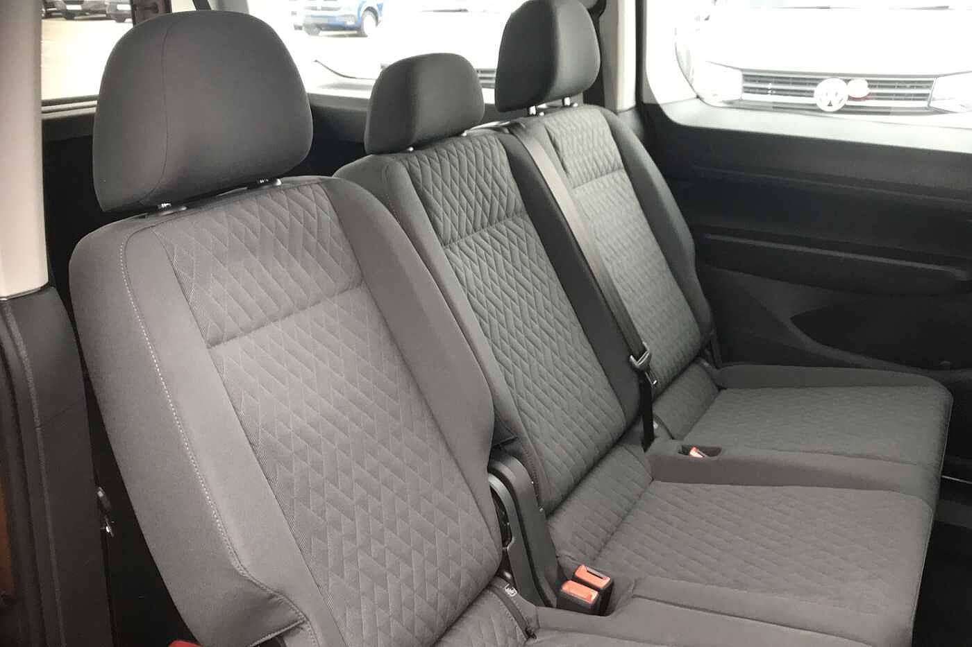 Volkswagen Caddy Maxi Diesel Estate Life Maxi 122 PS 2.0 TDI 7sp DSG