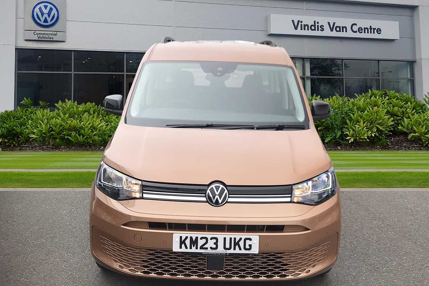Volkswagen Caddy Maxi Diesel Estate Life Maxi 122 PS 2.0 TDI 7sp DSG