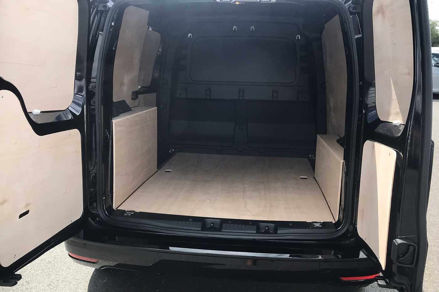 Volkswagen Caddy Cargo C20 Diesel Commerce Pro SWB 102 PS 2.0 TDI 6sp Manual
