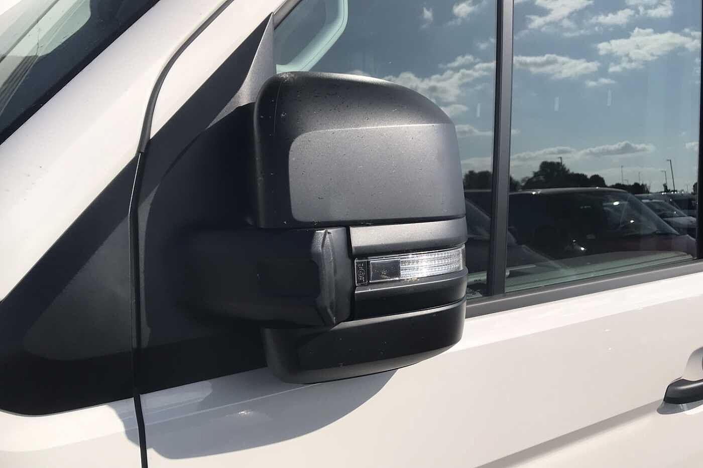 Volkswagen Crafter Panel Van Trendline (Business) LWB Maxi 140 PS 2.0 TDI 6sp Manual FWD