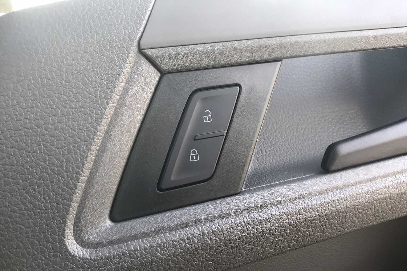 Volkswagen Crafter Panel Van Trendline (Business) LWB Maxi 140 PS 2.0 TDI 6sp Manual FWD
