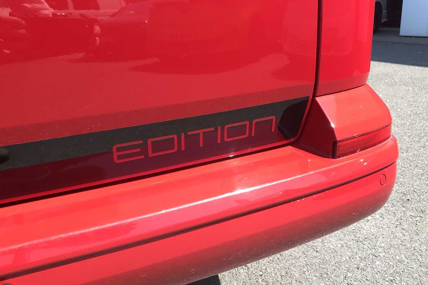 Volkswagen Transporter T30 Kombi Edition SWB 150 PS 2.0 TDI BMT 7sp DSG
