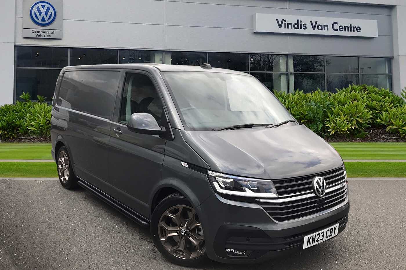 Volkswagen Transporter Panel van Highline SWB 204 PS 2.0 TDI 7sp DSG