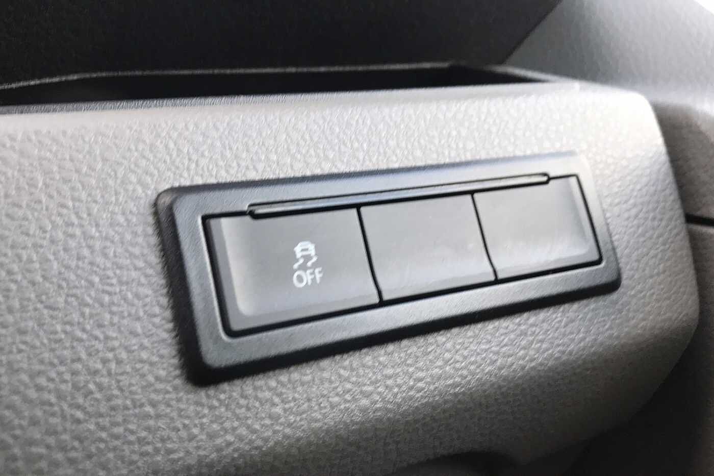 Volkswagen Transporter Shuttle SE LWB 150 PS 2.0 TDI 7sp DSG