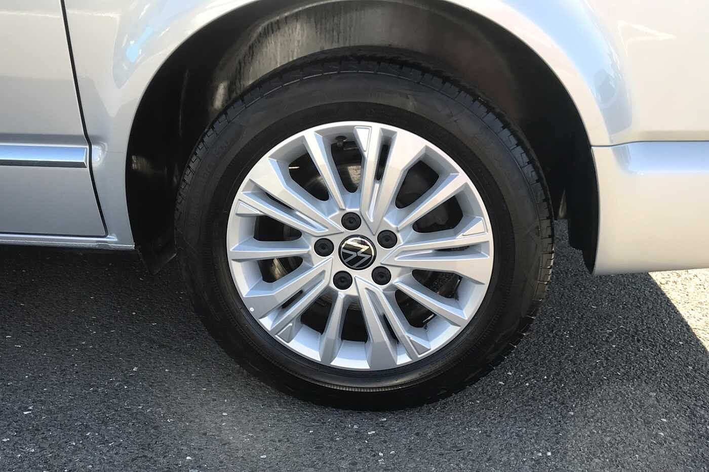 Volkswagen Caravelle Executive SWB 204 PS 2.0 TDI 7sp DSG