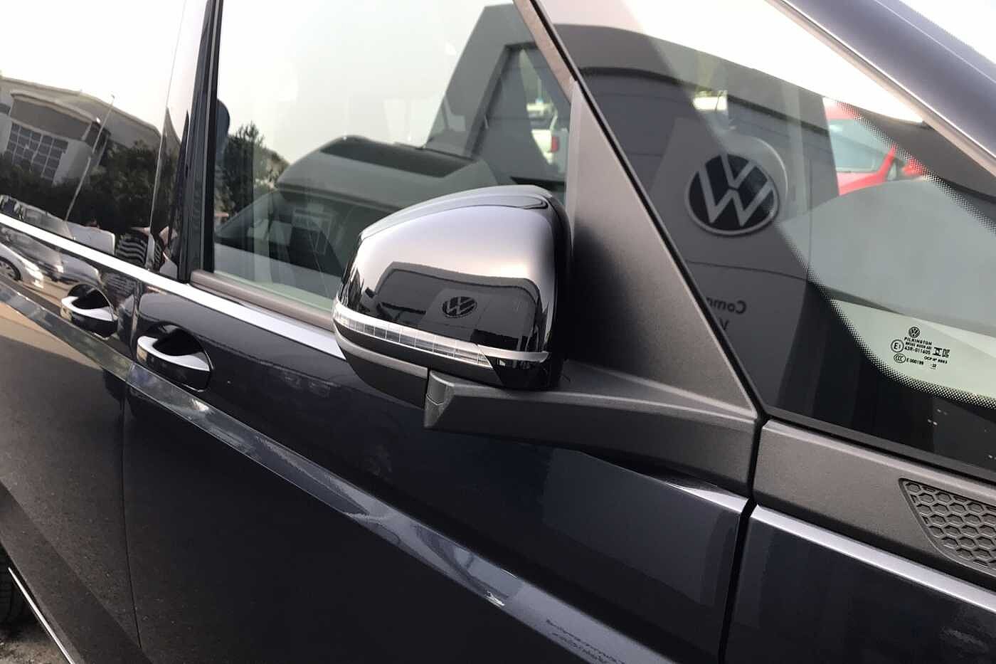 Volkswagen Multivan Life Standard 150 PS 2.0 TDI 7-Speed DSG