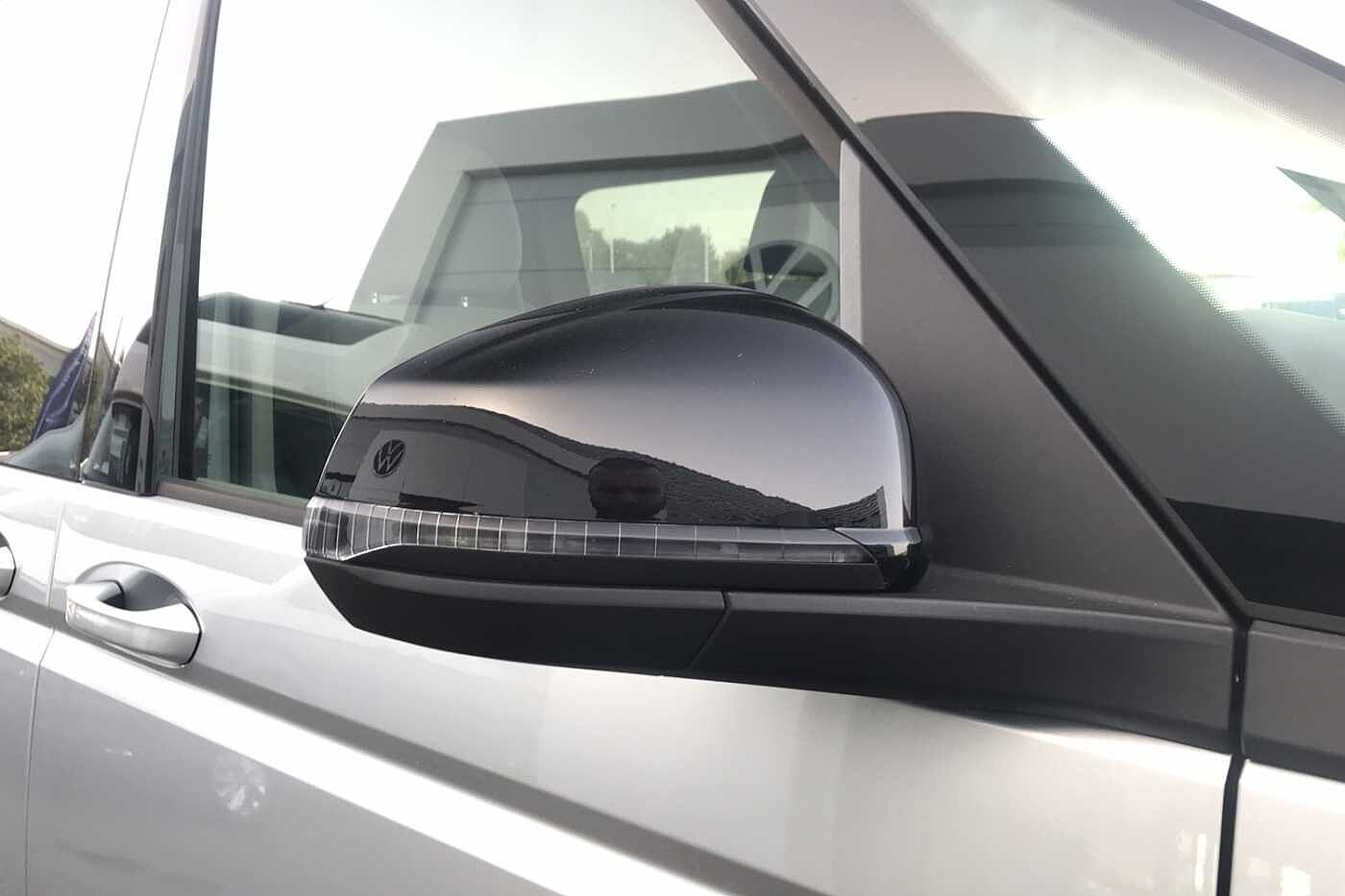 Volkswagen Multivan Life Standard 150 PS 2.0 TDI 7-Speed DSG