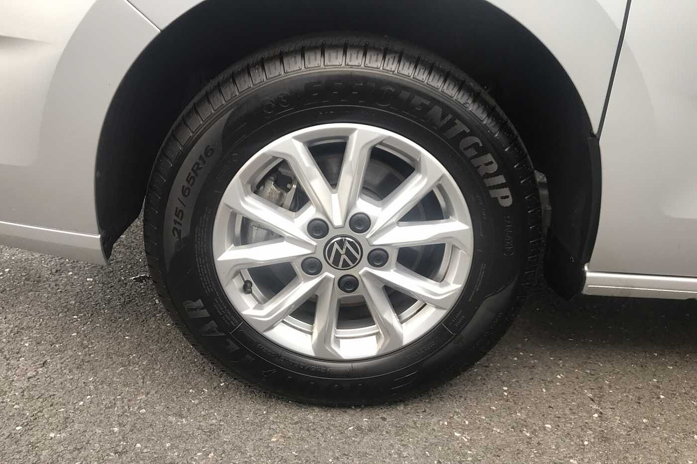 Volkswagen Multivan Life Standard 150 PS 2.0 TDI 7-Speed DSG