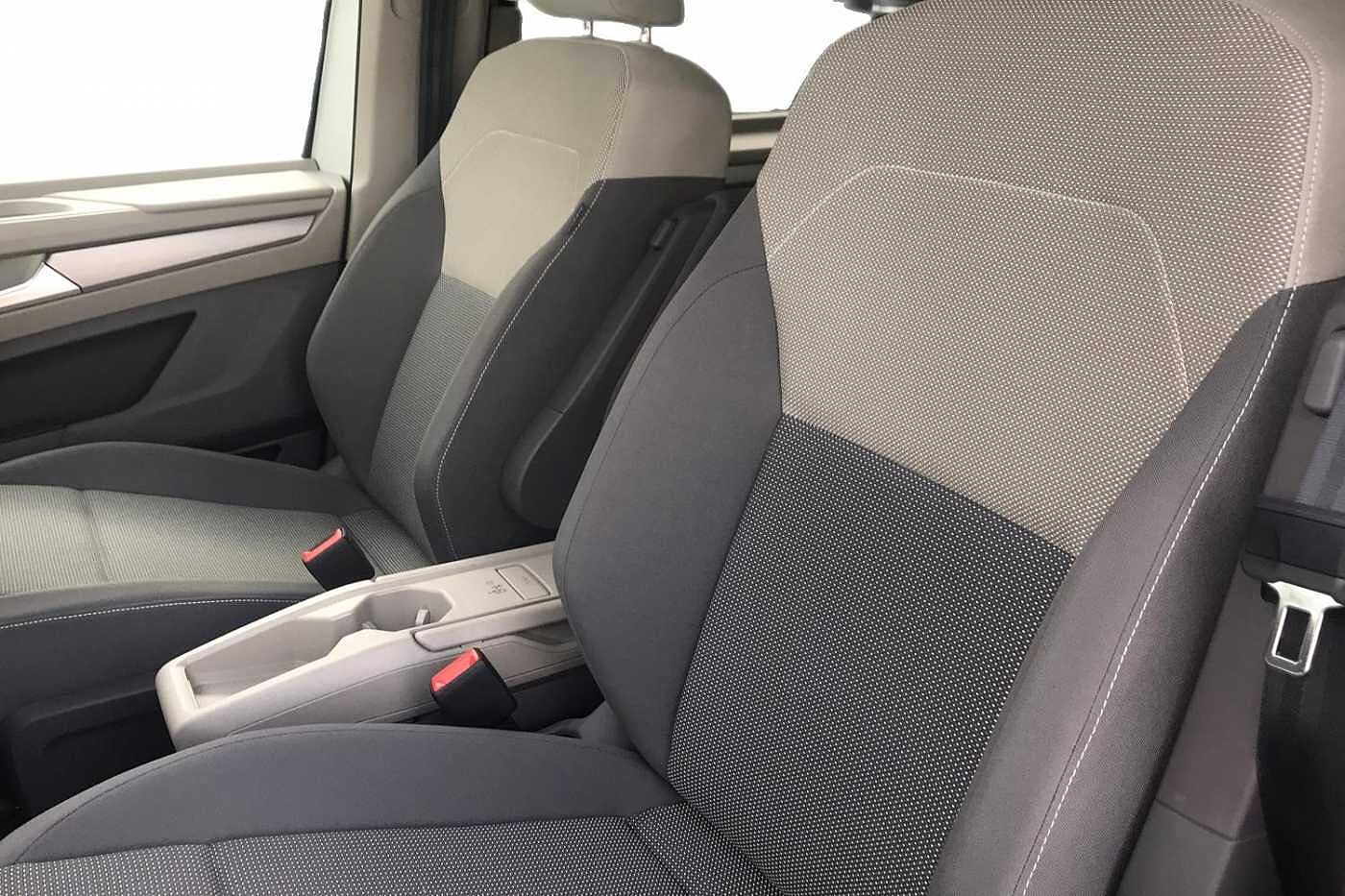 Volkswagen Multivan Life Standard 150 PS 2.0 TDI 7-Speed DSG
