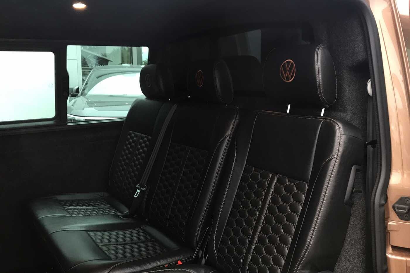 Volkswagen Transporter T32 Kombi Highline SWB 204 PS 2.0 TDI 7sp DSG 4MOTION