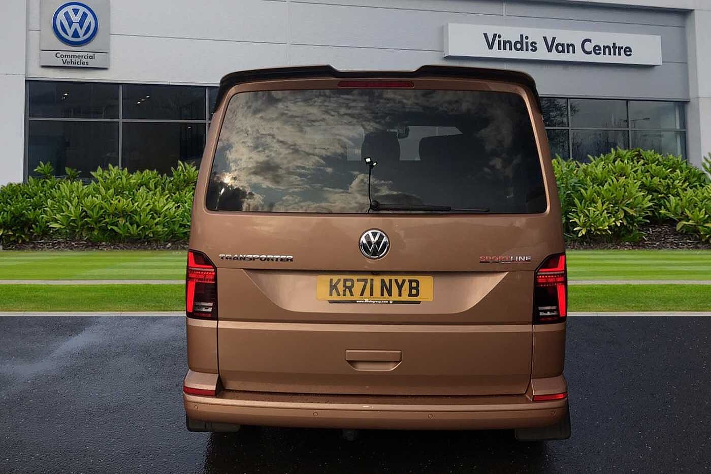 Volkswagen Transporter T32 Kombi Sportline SWB 204 PS 2.0 TDI 7sp DSG
