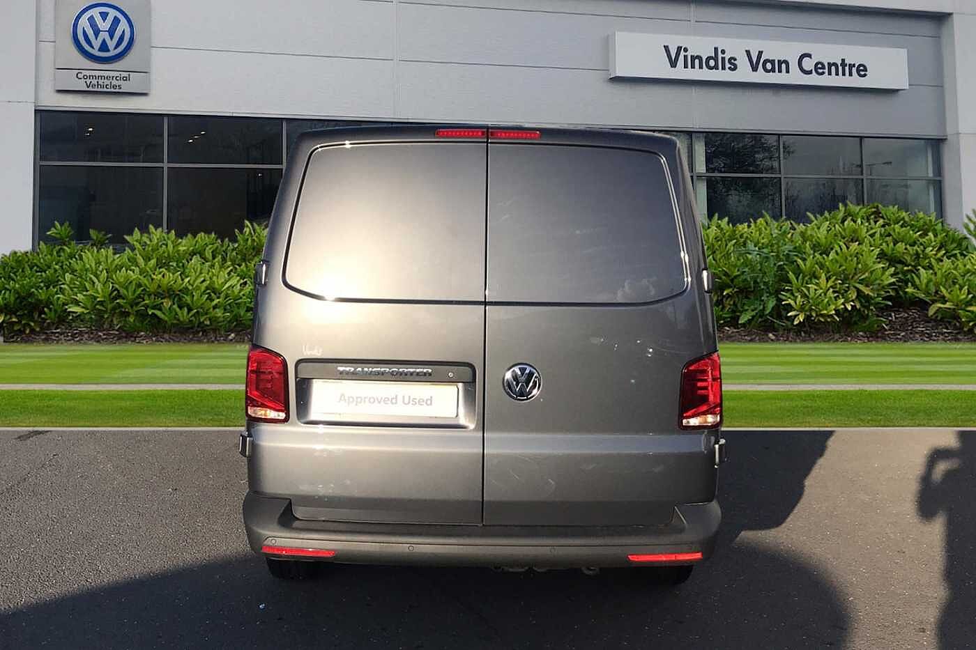 Volkswagen Transporter Panel van Startline Business SWB 110 PS 2.0 TDI 5sp Manual