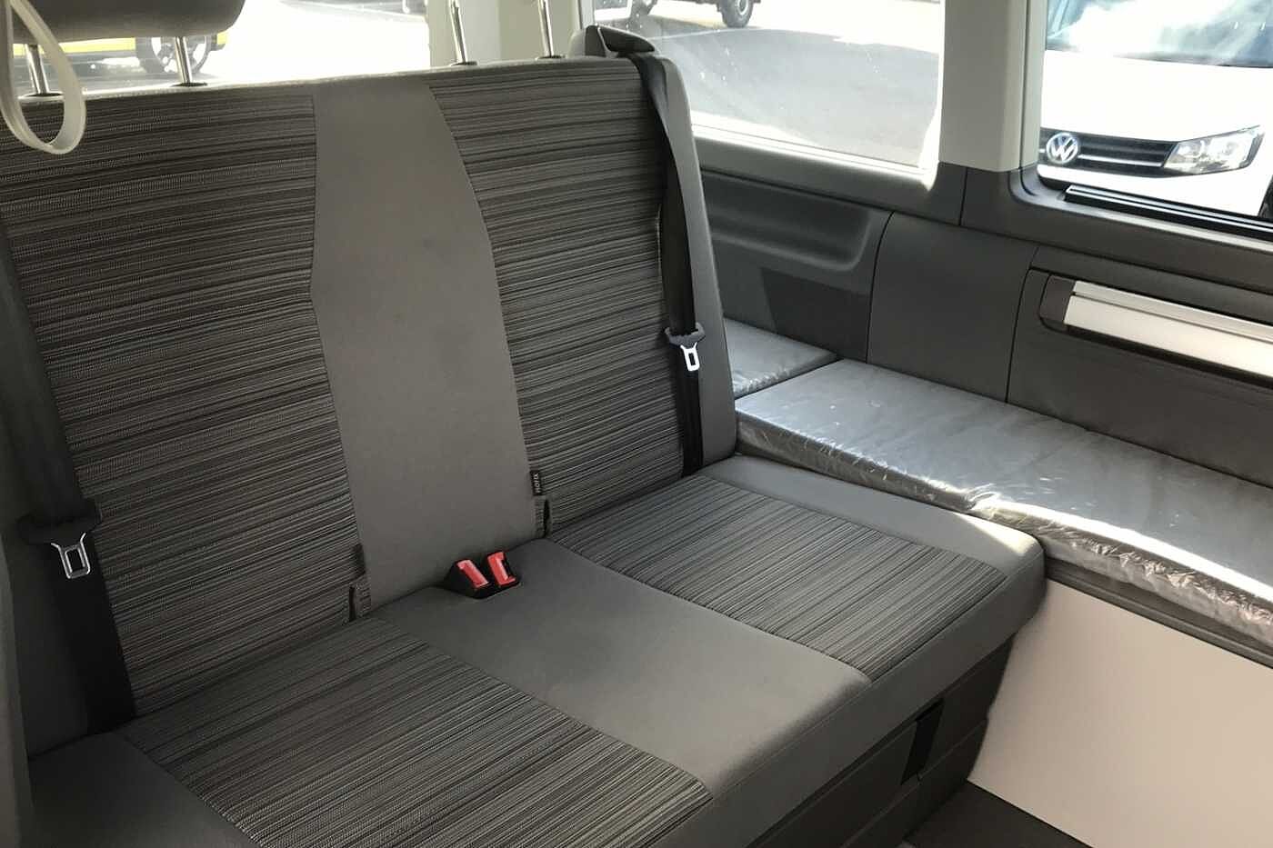 Volkswagen California Diesel Estate Beach Camper SWB 150 PS 2.0 TDI 7sp DSG