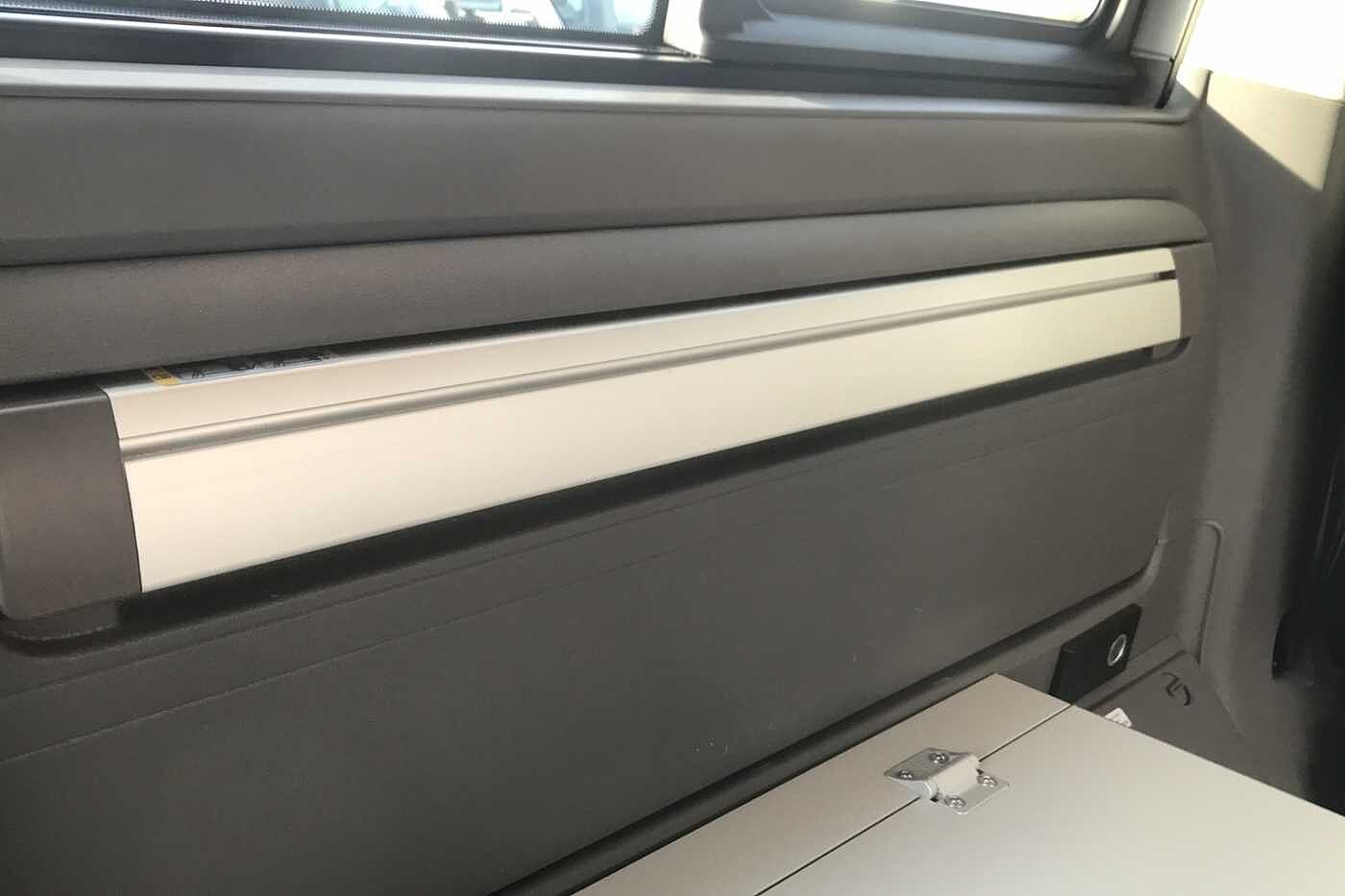 Volkswagen California Diesel Estate Beach Camper SWB 150 PS 2.0 TDI 7sp DSG