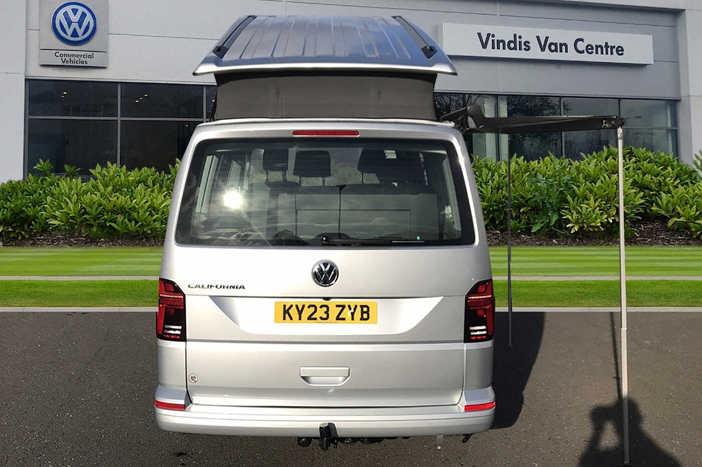 Volkswagen California Diesel Estate Beach Camper SWB 150 PS 2.0 TDI 7sp DSG