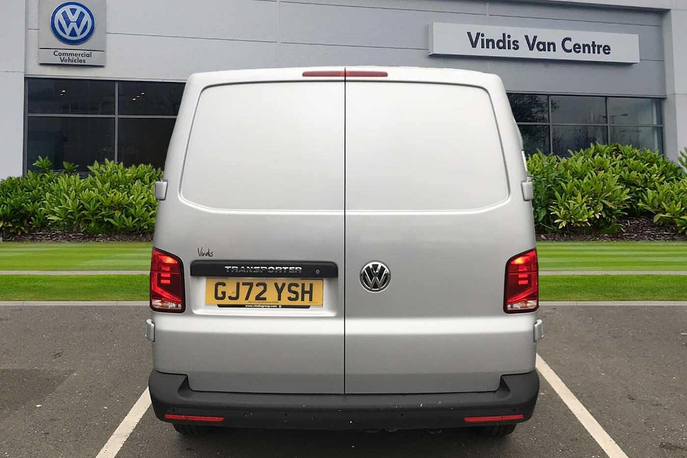 Volkswagen Transporter Panel van Startline Business SWB 110 PS 2.0 TDI 5sp Manual