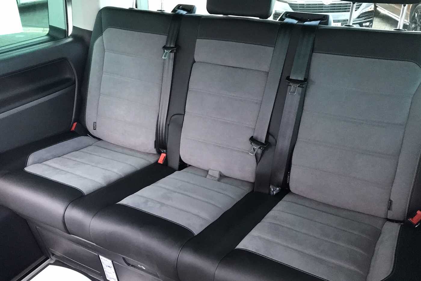 Volkswagen Caravelle Executive SWB 204 PS 2.0 TDI 7sp DSG