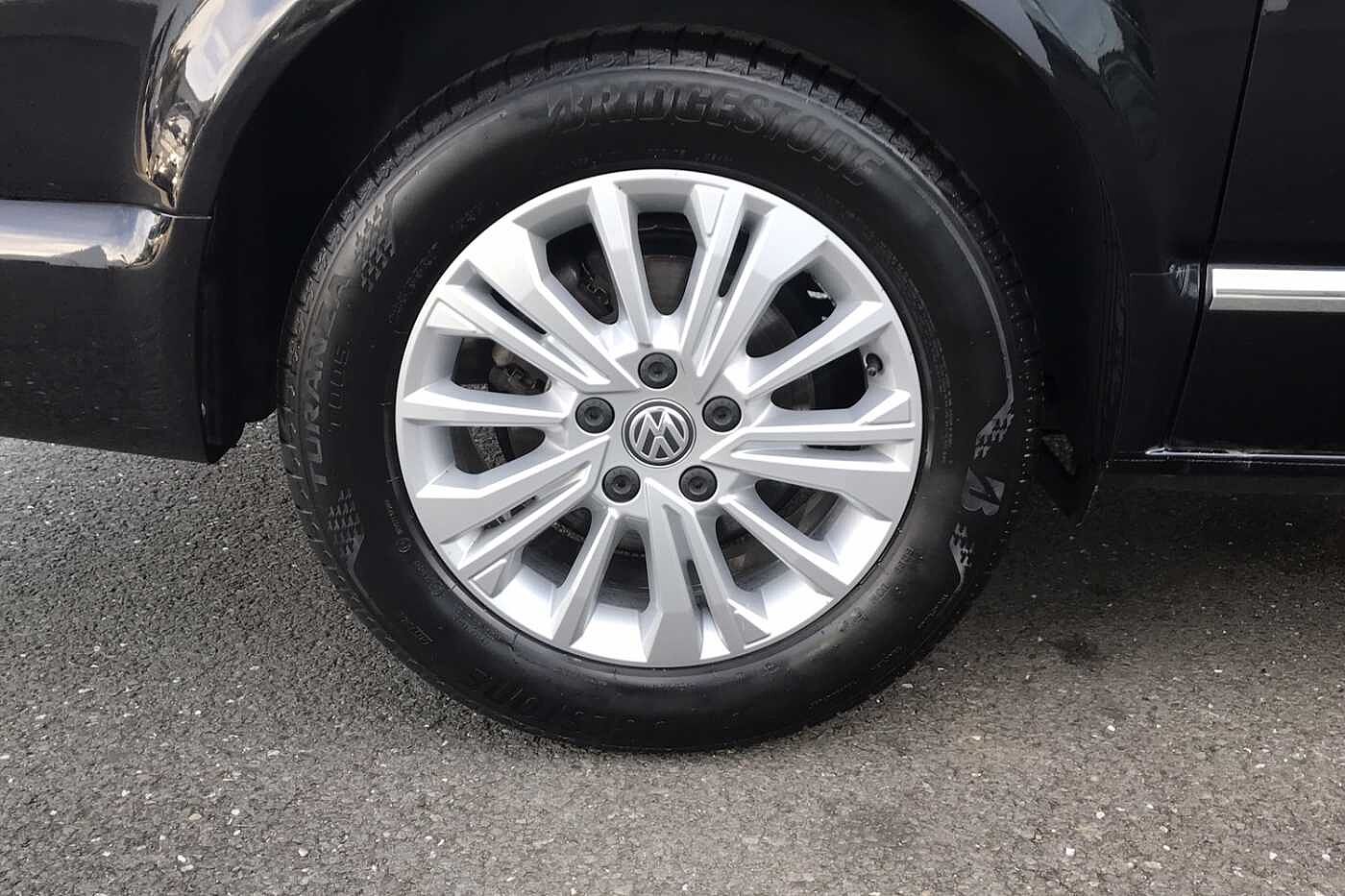 Volkswagen Caravelle Executive SWB 204 PS 2.0 TDI 7sp DSG