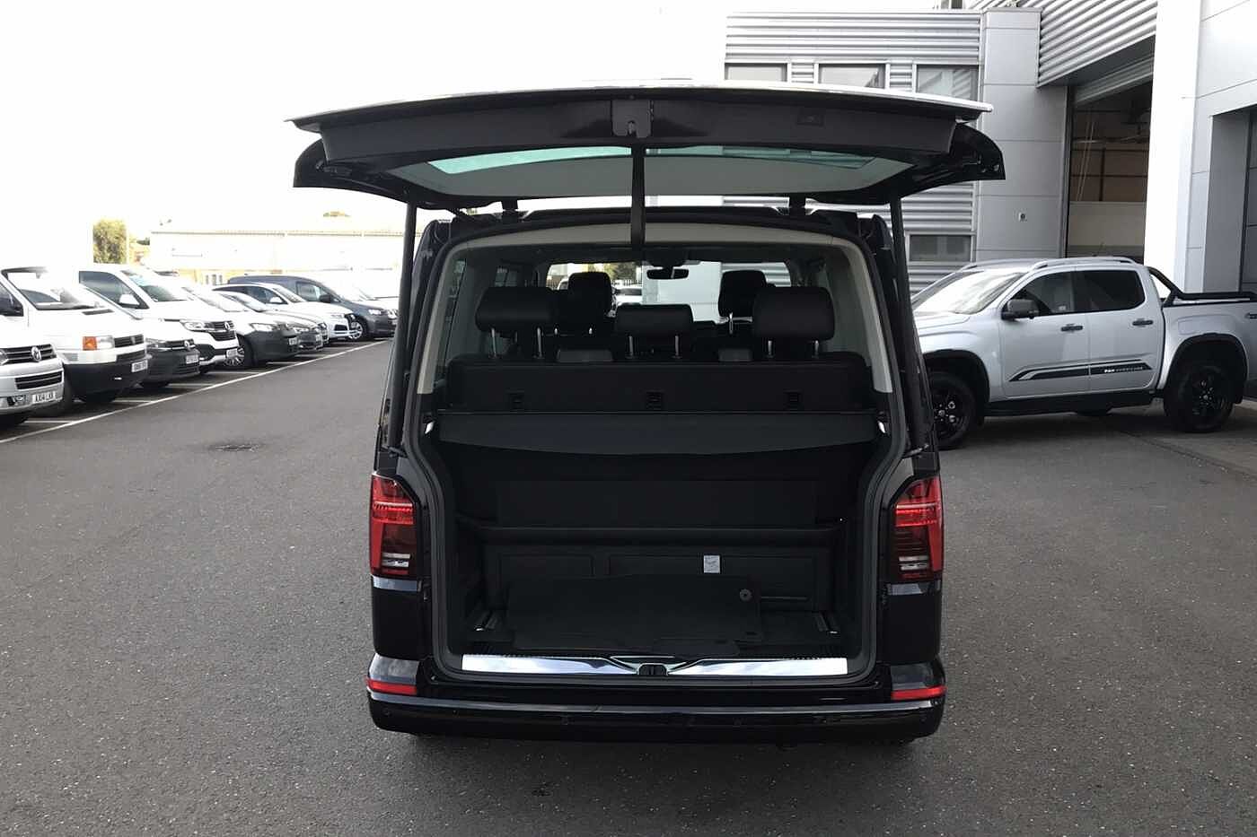 Volkswagen Caravelle Executive SWB 204 PS 2.0 TDI 7sp DSG