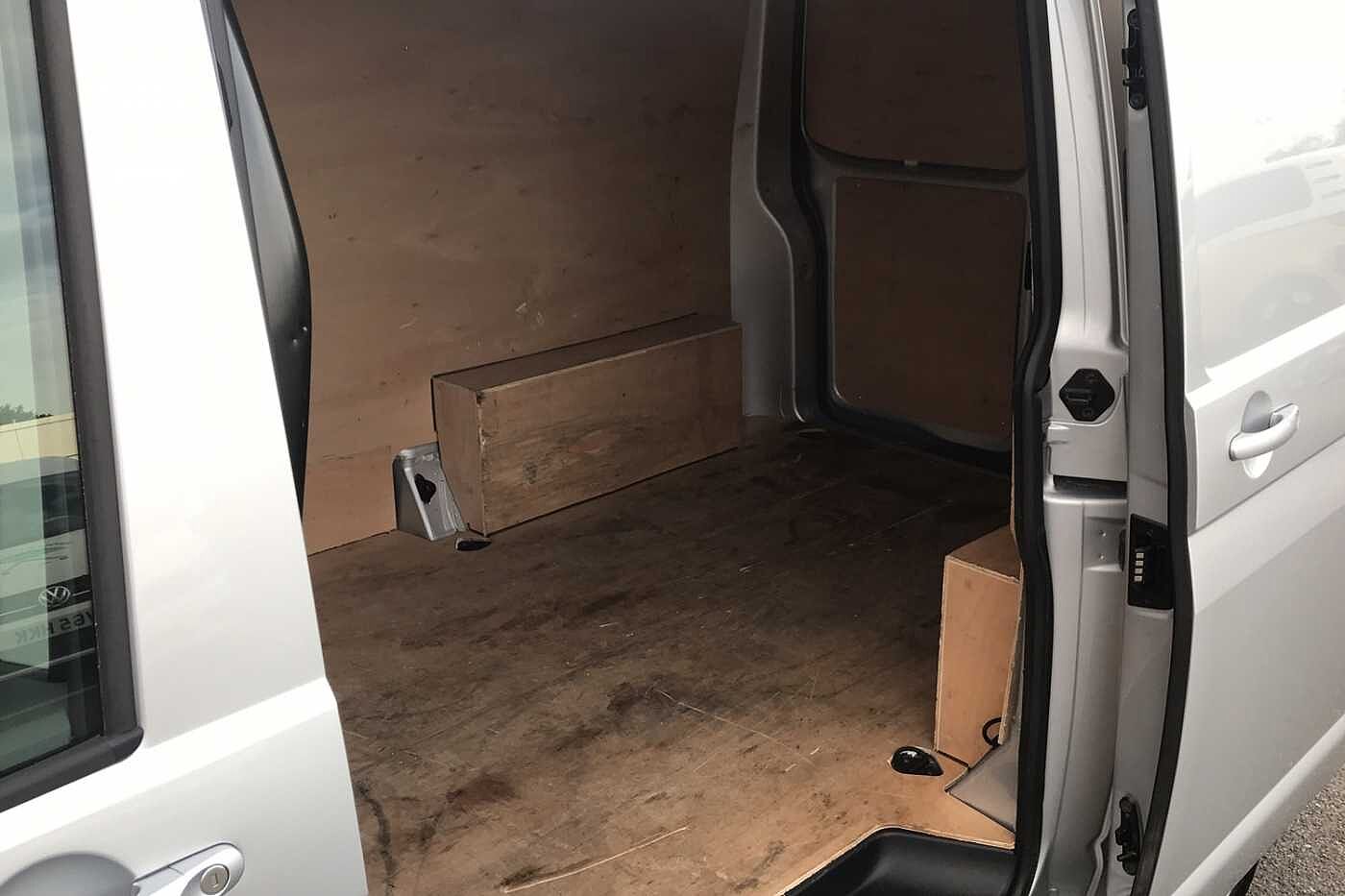 Volkswagen Transporter T32 Panel van Highline SWB 150 PS 2.0 TDI 6sp Manual