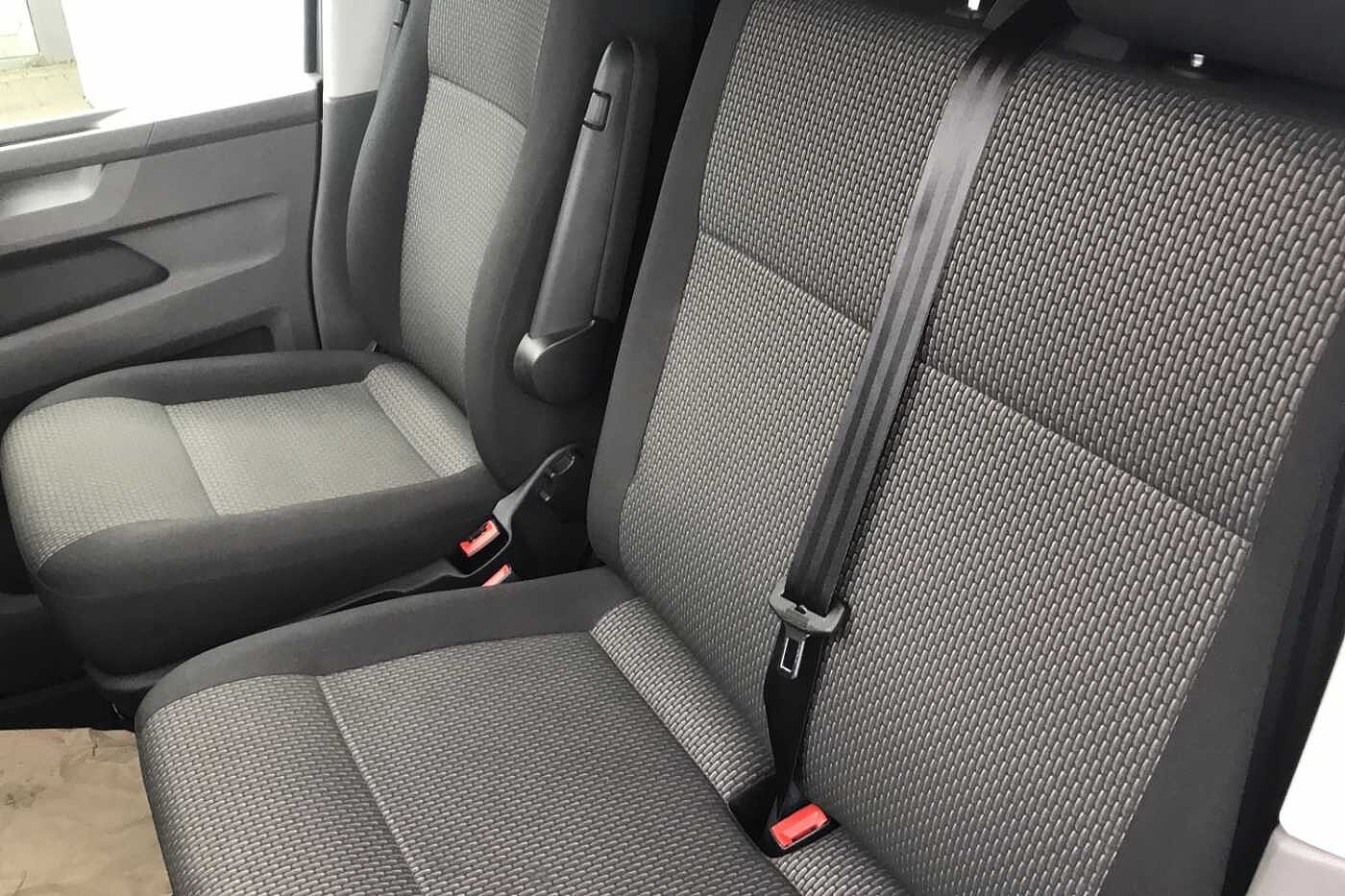 Volkswagen Transporter T32 Panel van Highline SWB 150 PS 2.0 TDI 6sp Manual