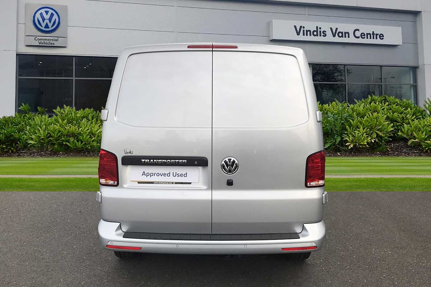 Volkswagen Transporter T32 Panel van Highline SWB 150 PS 2.0 TDI 6sp Manual