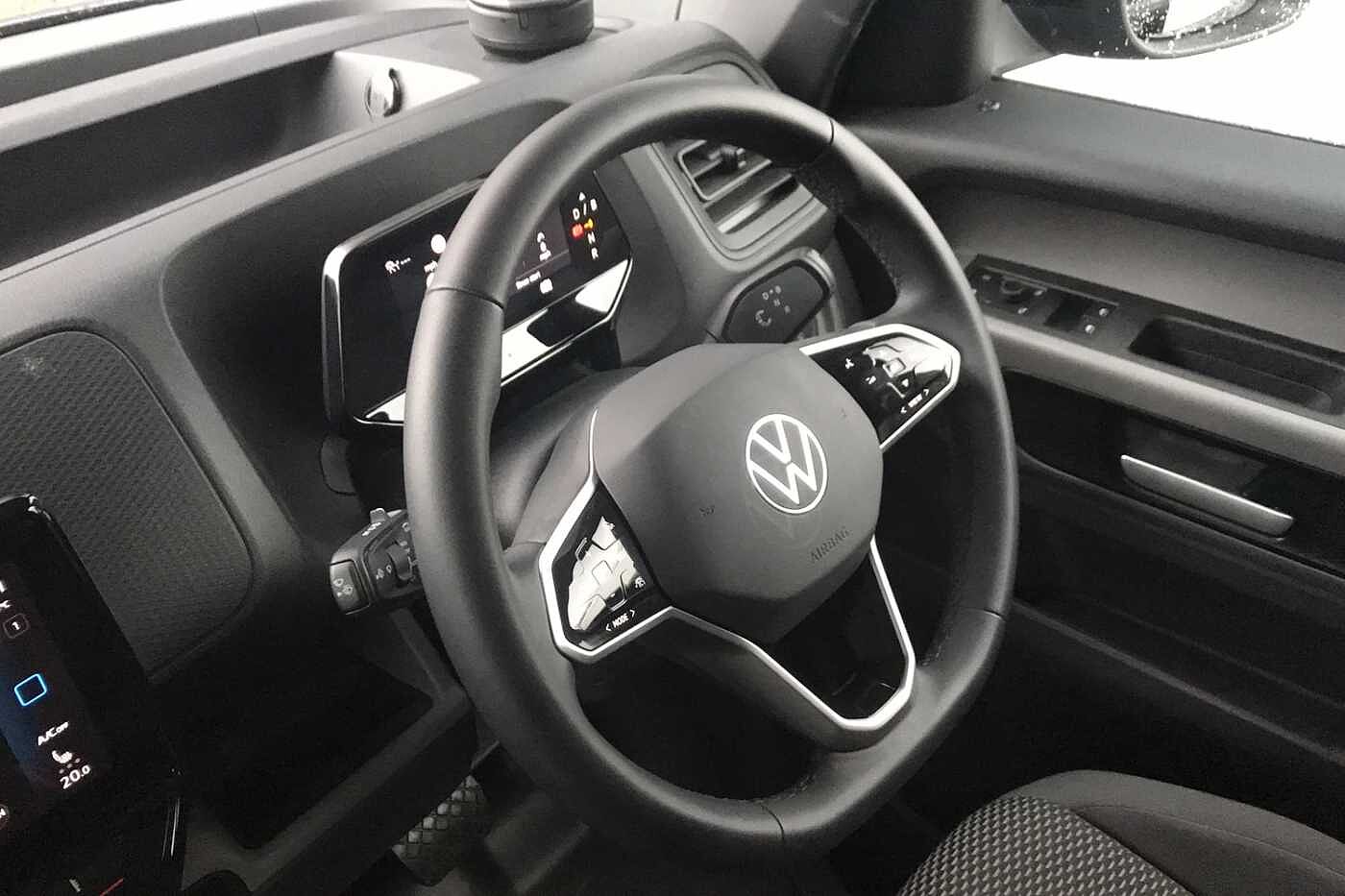 Volkswagen ID. Buzz Cargo Commerce Plus SWB 204 PS 77 kWh Electric 1 Speed Automatic