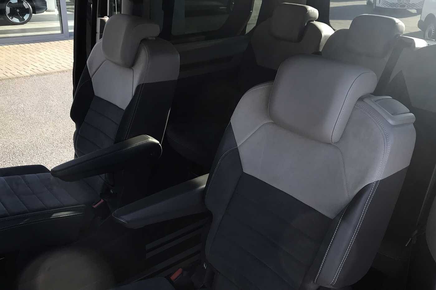 Volkswagen Multivan Style Long 150 PS 2.0 TDI 7-Speed DSG