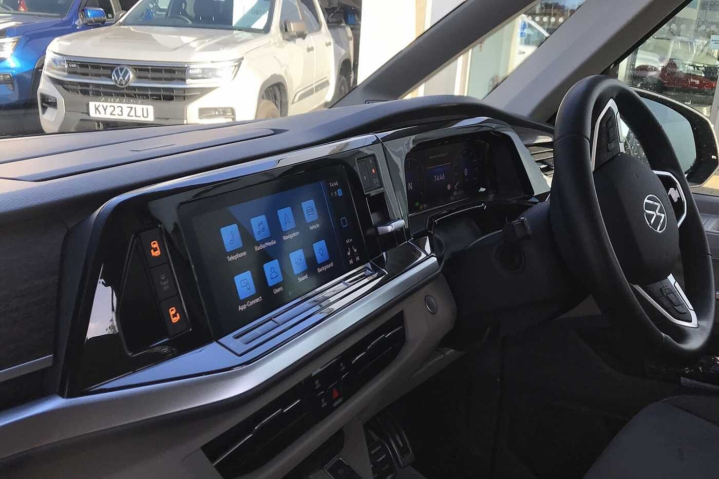 Volkswagen Multivan Style Long 150 PS 2.0 TDI 7-Speed DSG
