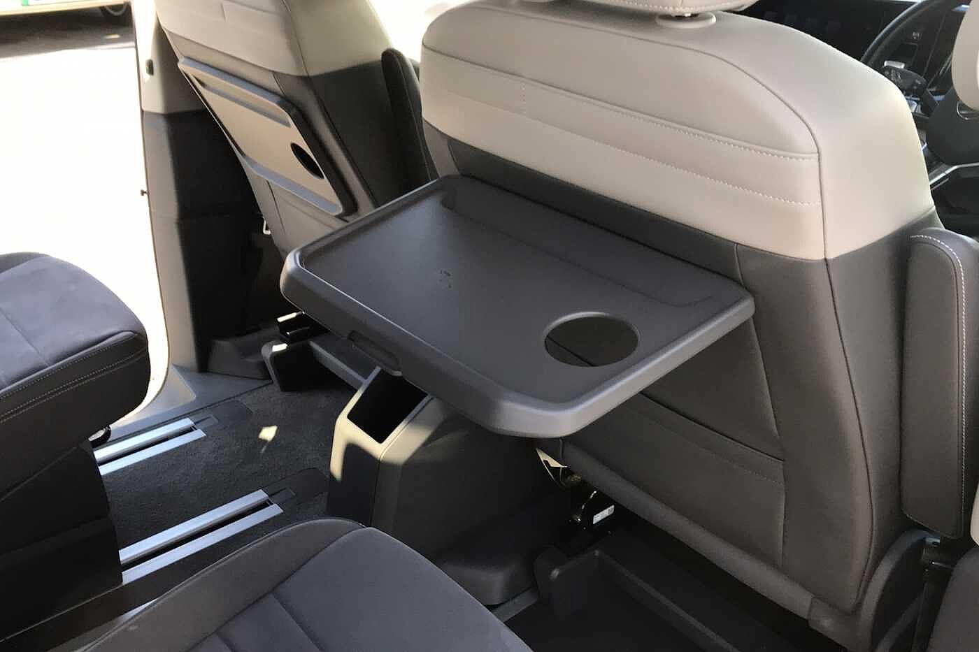 Volkswagen Multivan Style Long 150 PS 2.0 TDI 7-Speed DSG