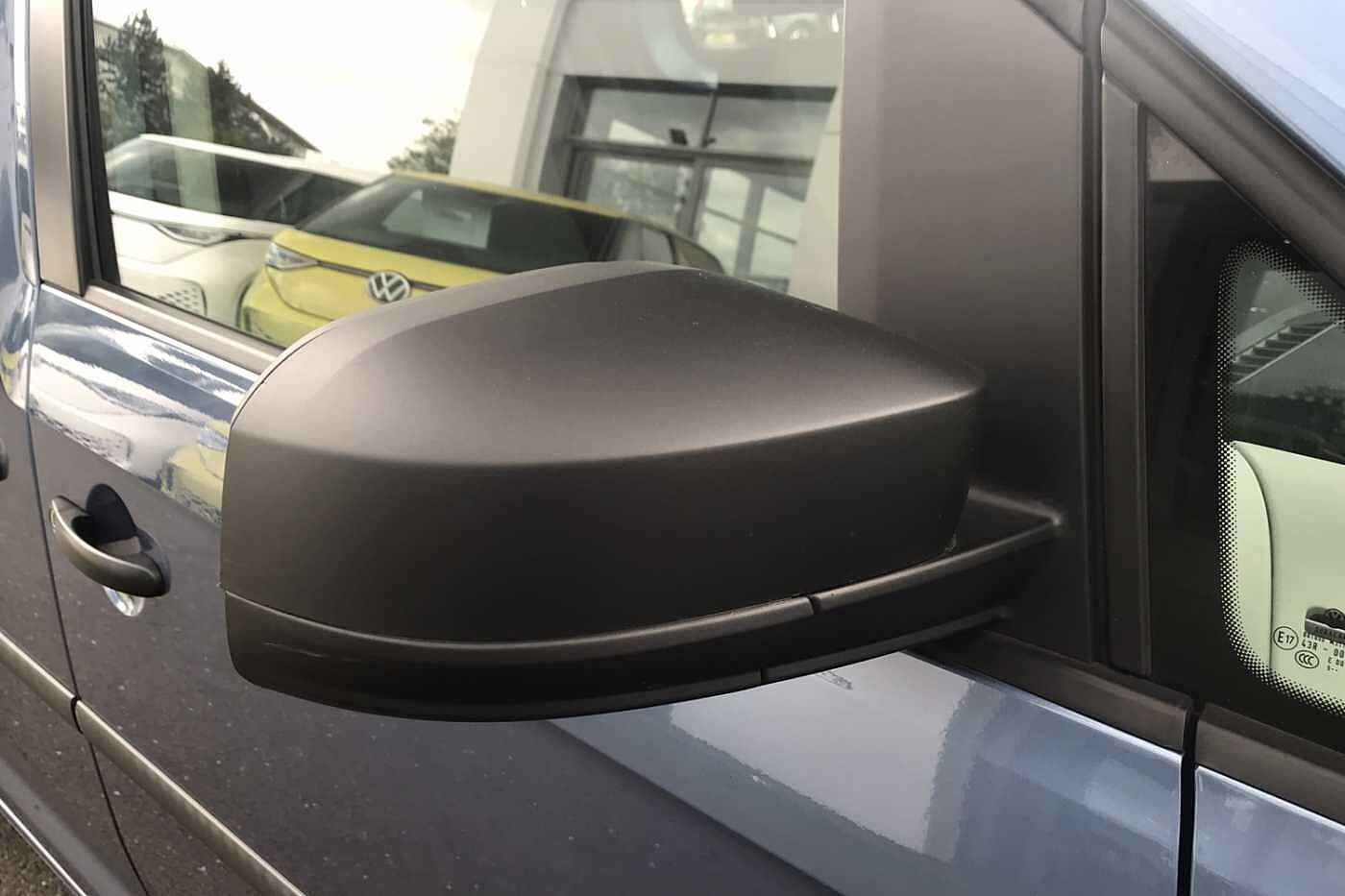 Volkswagen Caddy Maxi Kombi Maxi 102 PS 2.0 TDI 6sp DSG