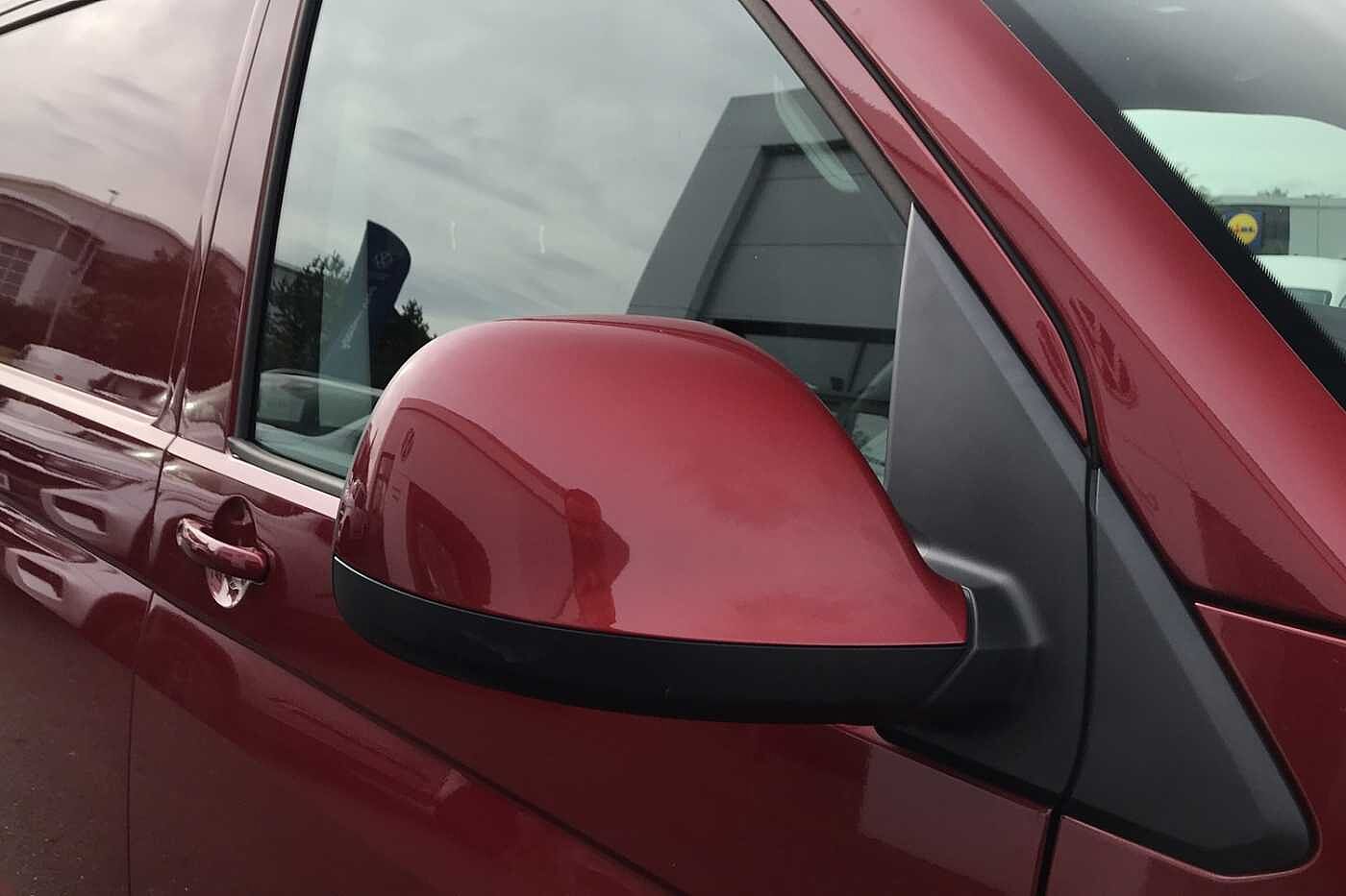 Volkswagen Transporter PV 2.0TDI (150PS)Eu6 T32 Highline SWB