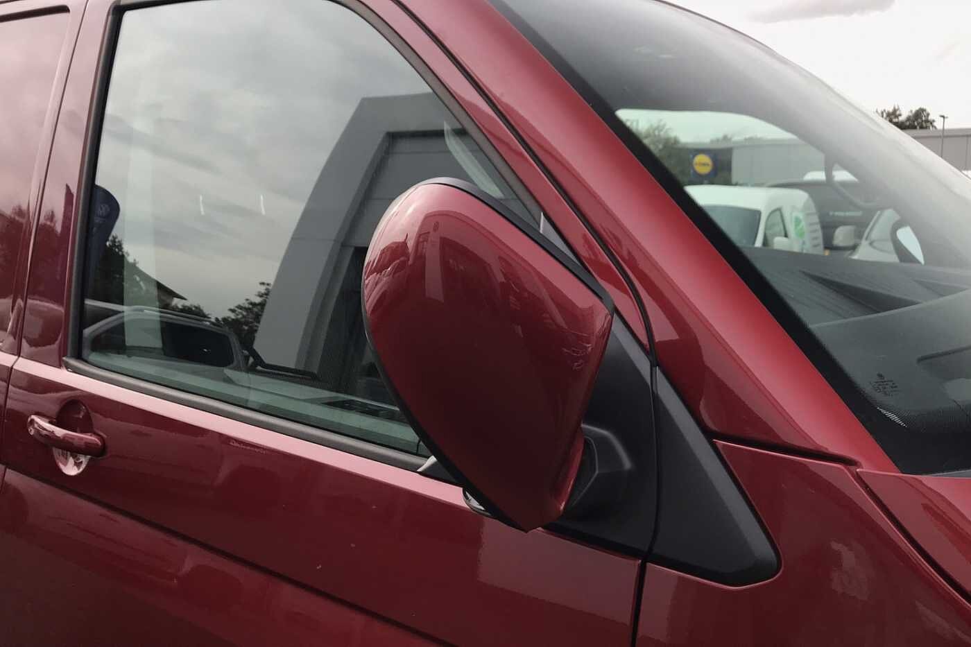 Volkswagen Transporter PV 2.0TDI (150PS)Eu6 T32 Highline SWB