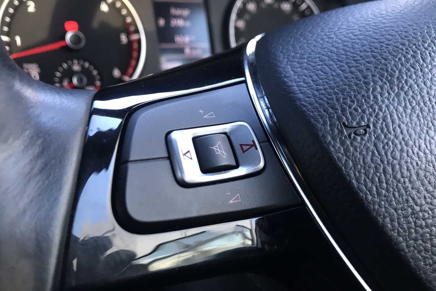 Volkswagen Amarok A33 Special Editions Black Edition 204 PS 3.0 V6 TDI 8sp Automatic 4Motion