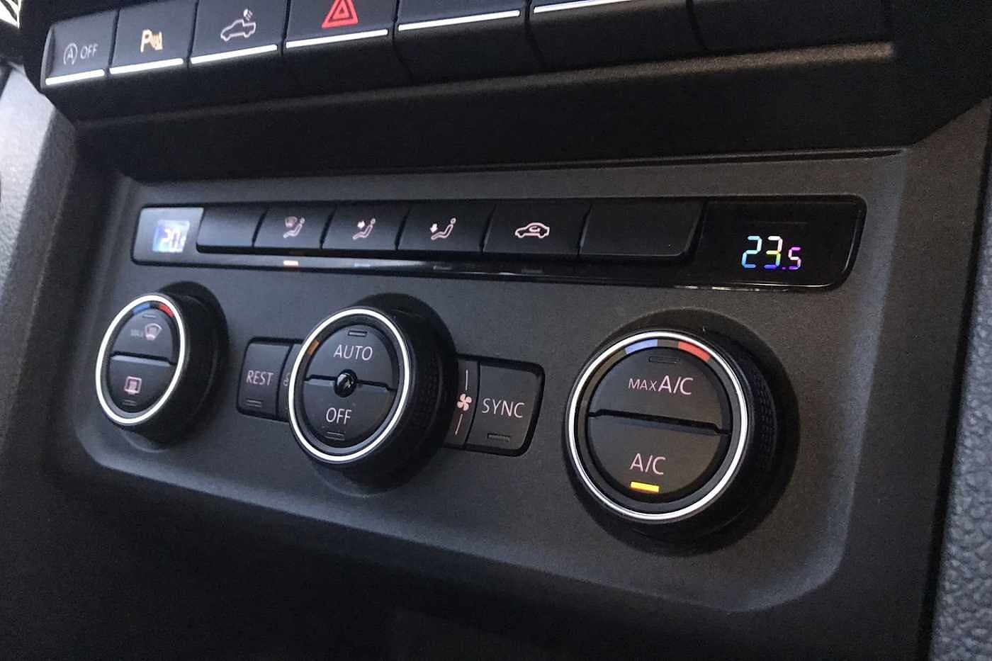Volkswagen Amarok A33 Special Editions Black Edition 204 PS 3.0 V6 TDI 8sp Automatic 4Motion