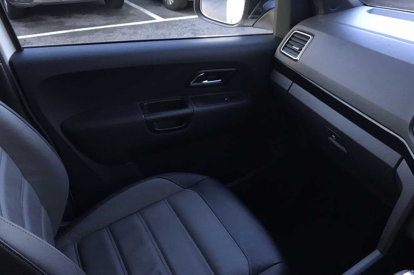 Volkswagen Amarok A33 Special Editions Black Edition 204 PS 3.0 V6 TDI 8sp Automatic 4Motion