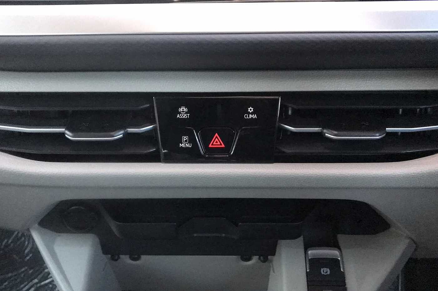 Volkswagen Multivan 2.0TDI (150ps) Life LWB DSG