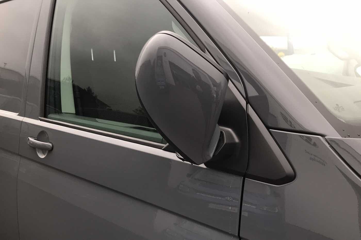 Volkswagen Transporter T32 Panel van Highline SWB 150 PS 2.0 TDI 7sp DSG