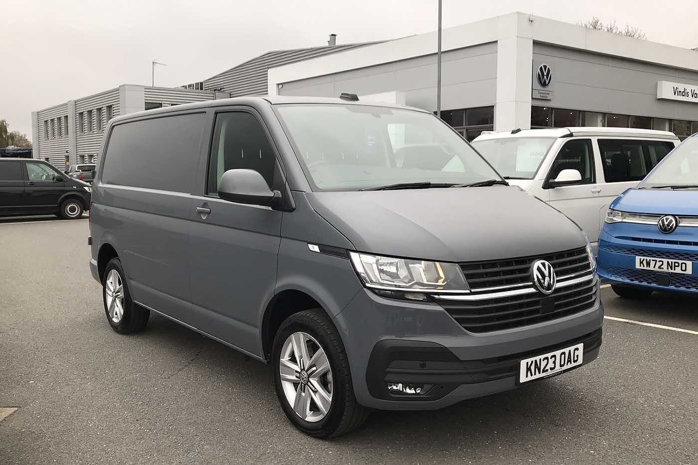 Volkswagen Transporter T32 Panel van Highline SWB 150 PS 2.0 TDI 7sp DSG