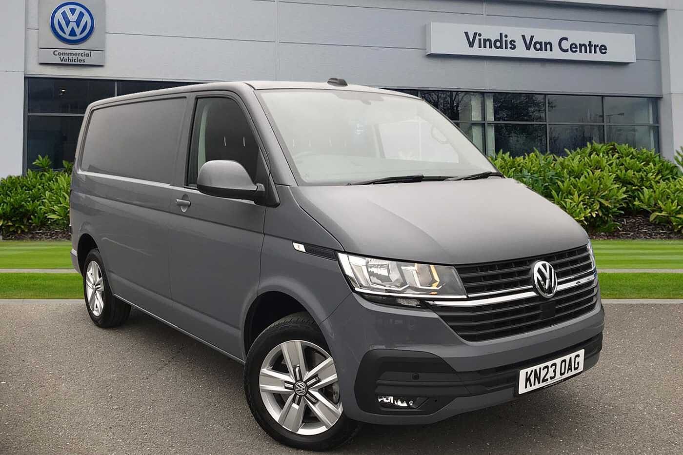 Volkswagen Transporter T32 Panel van Highline SWB 150 PS 2.0 TDI 7sp DSG