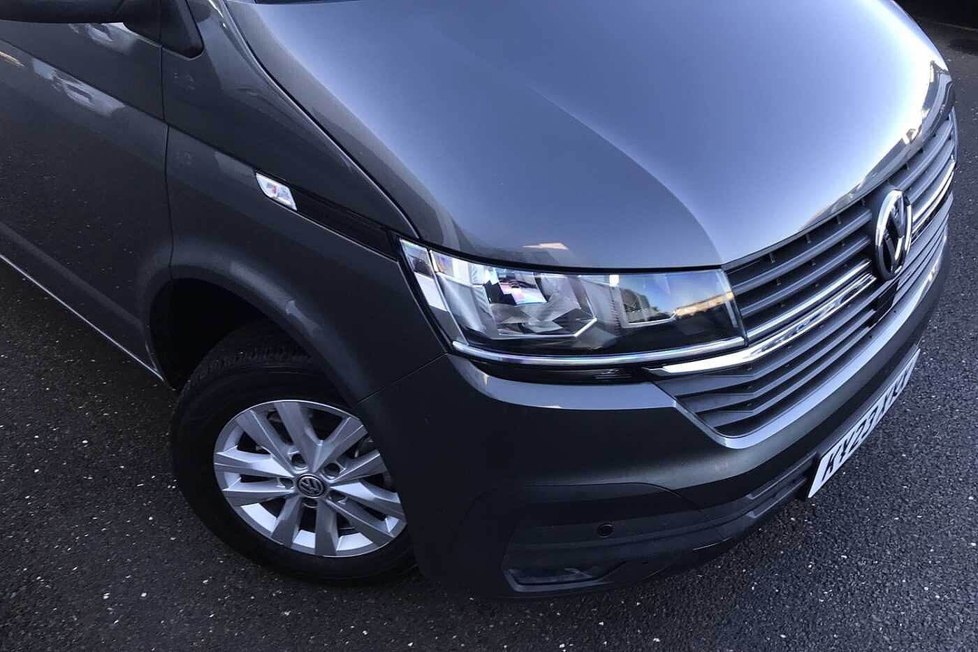 Volkswagen Transporter T28 Panel van Highline SWB 110 PS 2.0 TDI 5sp Manual