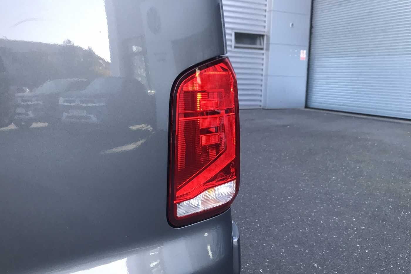 Volkswagen Transporter T28 Panel van Highline SWB 110 PS 2.0 TDI 5sp Manual